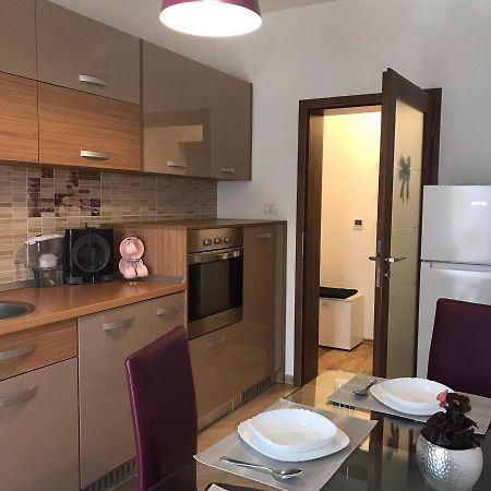 Paula Apartment Dumbravita  외부 사진